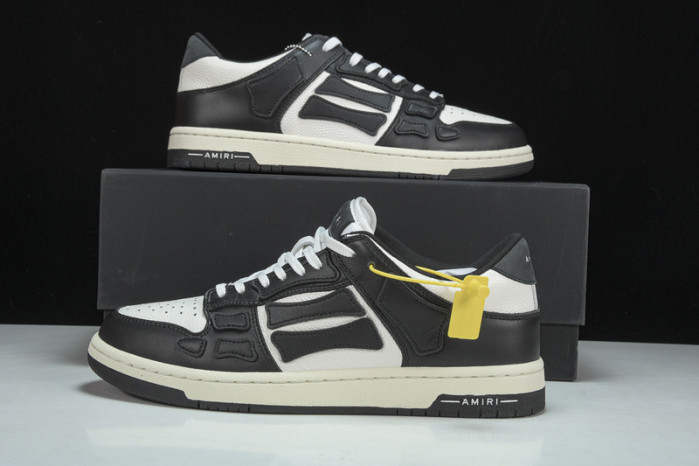 AM1R1 SNEAKERS