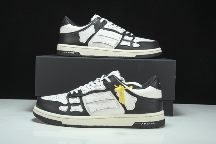 AM1R1 SNEAKERS