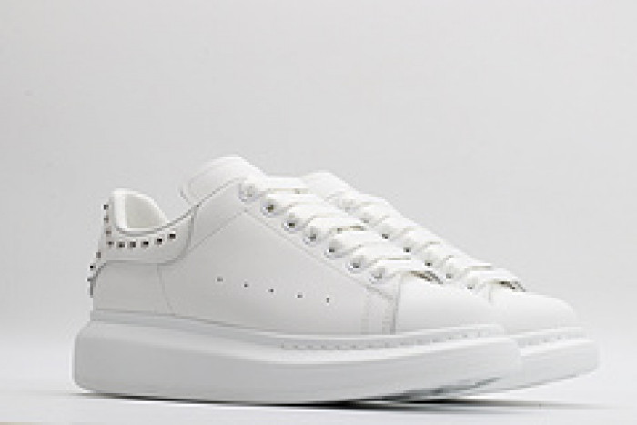 Alexander McQueen sneaker