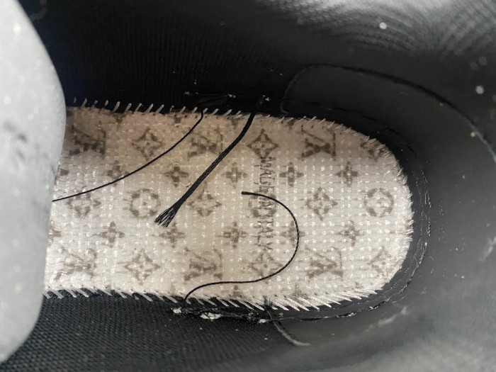 L&V SNEAKERS