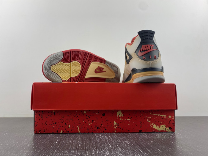 Air Jordan 4