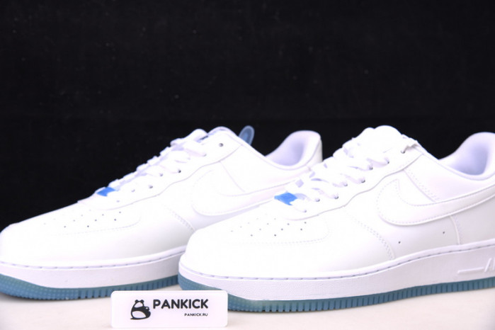 NIKE AIR FORCE 1