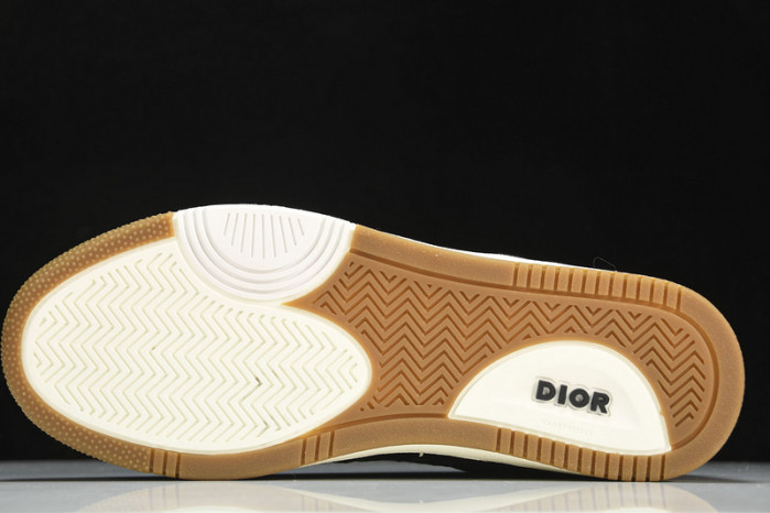 DI*O*R B27 PANKICK