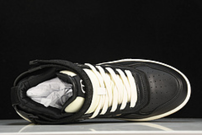 DI*O*R B27 PANKICK