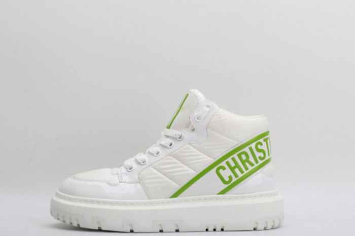 D designer sneaker