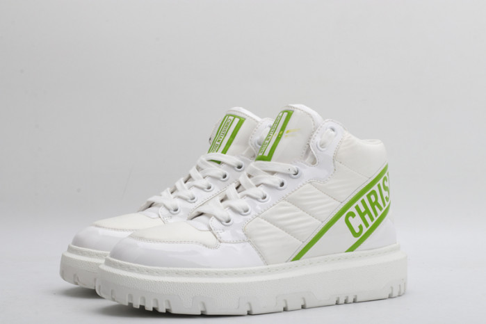 D designer sneaker