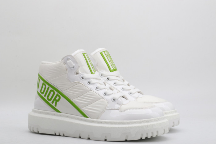 D designer sneaker