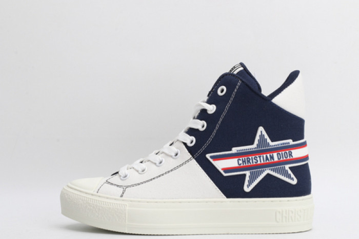 D designer sneaker