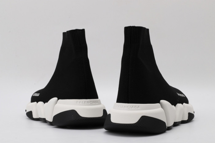 BLEN SPEED TRAINER BLACK WITH WHITE BATTOM 627821