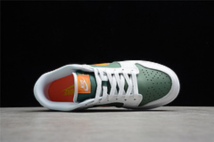 Nike Dunk Low NY vs NY DN2489-300