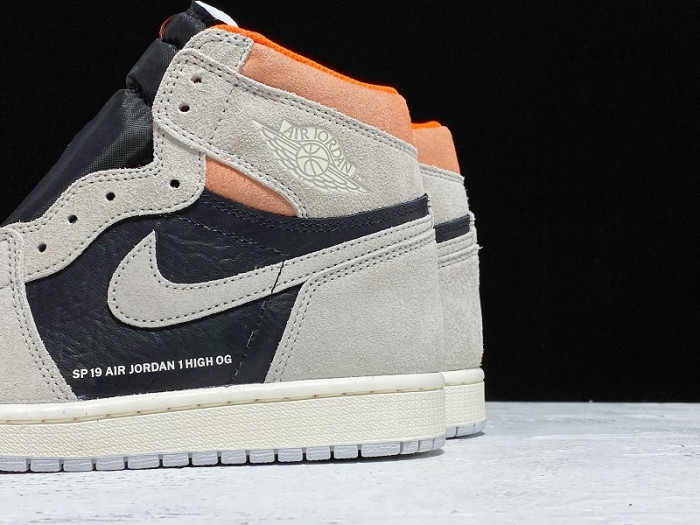 Jordan 1 Retro High Neutral Grey Hyper Crimson 555088-018
