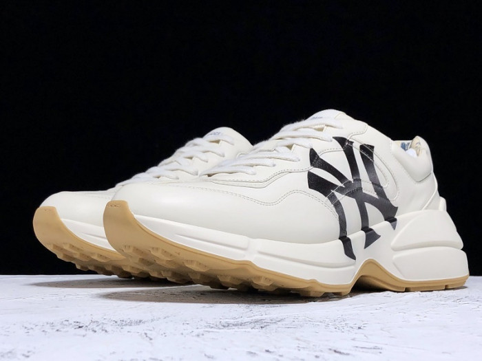 GUCC SNEAKER