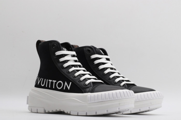 L&V SNEAKERS