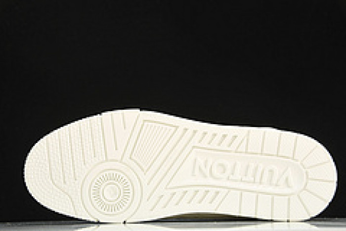 L&V SNEAKERS