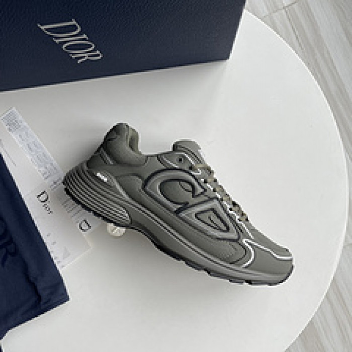 DI*O*R B30 PANKICK