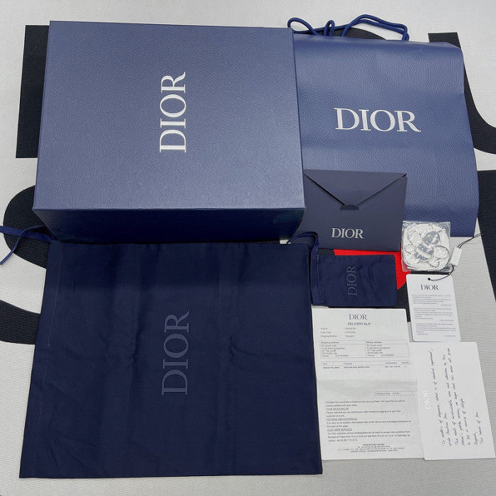 DI*O*R B30 PANKICK