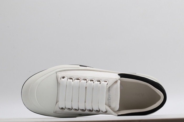 Alexander McQueen sole sneakers black