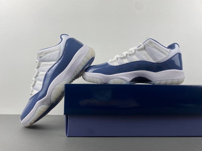 Air Jordan 11 FV5104-104