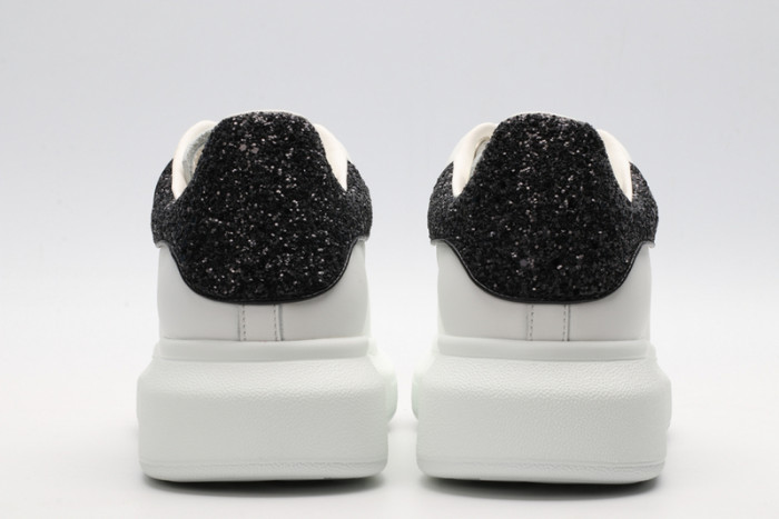 Alexander McQueen sneaker