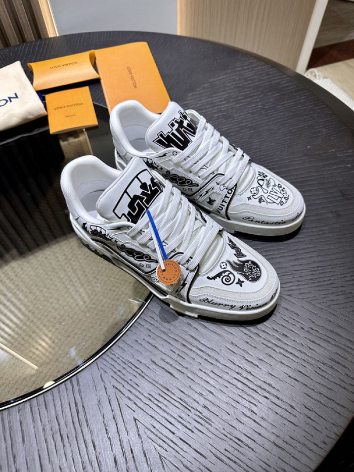 L&V SNEAKERS