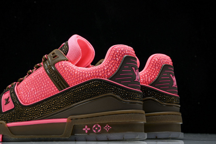 L&V SNEAKERS
