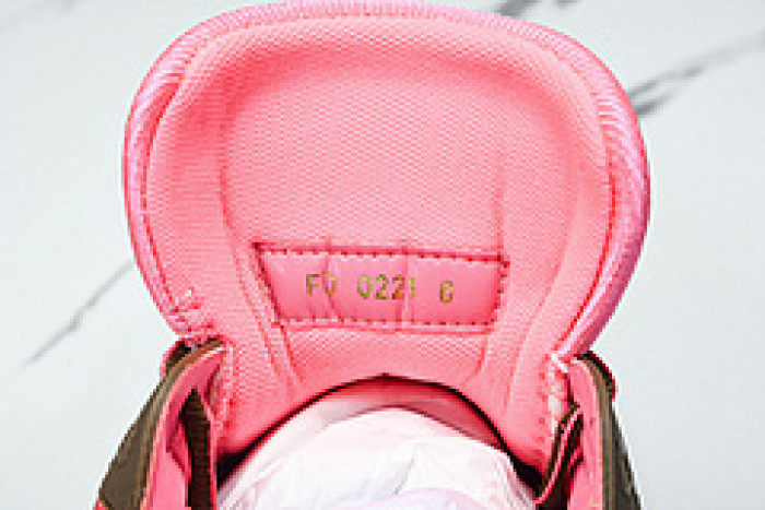 L&V SNEAKERS