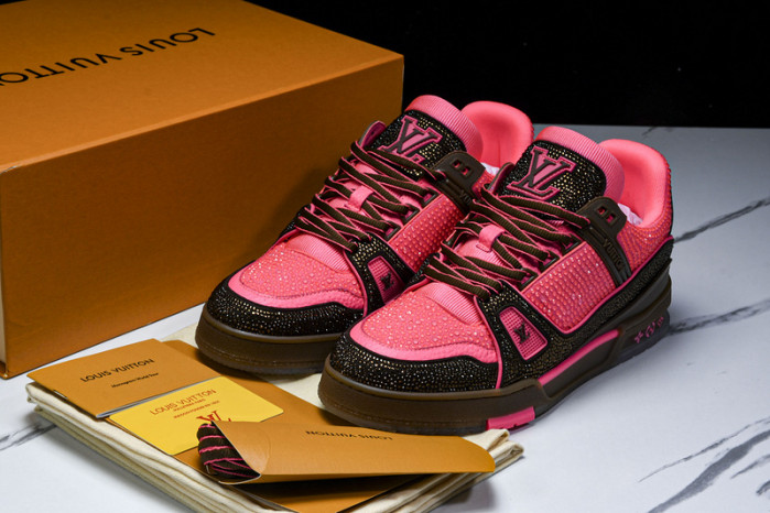 L&V SNEAKERS