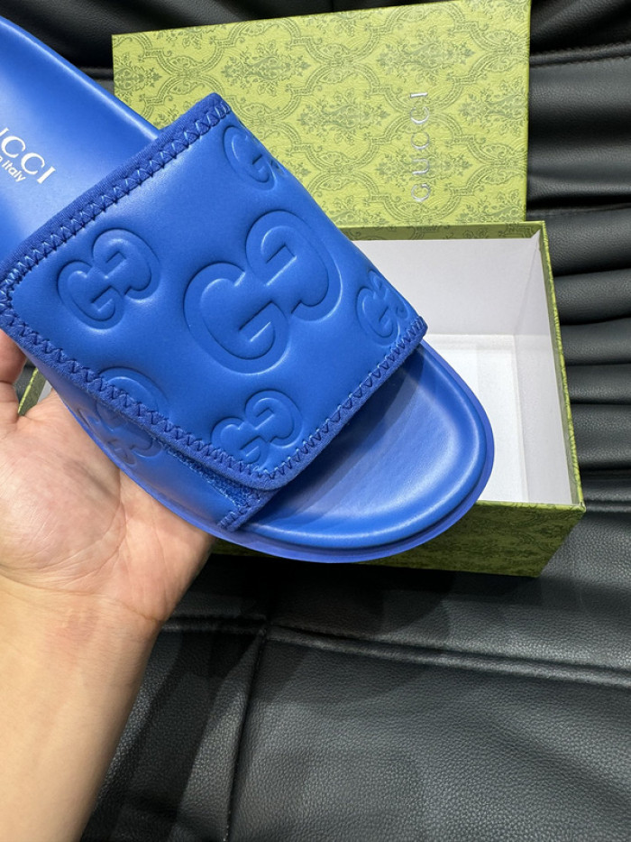 G DESIGNER SLIPPERS