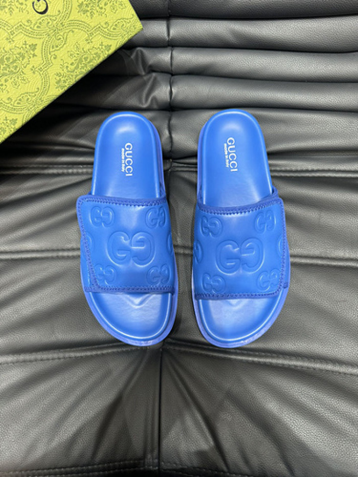G DESIGNER SLIPPERS