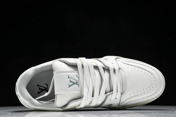 L&V SNEAKERS