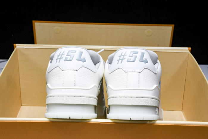 L&V SNEAKERS