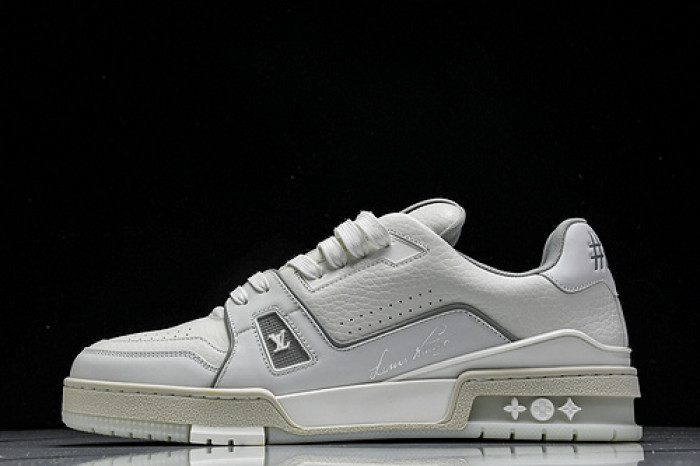 L&V SNEAKERS