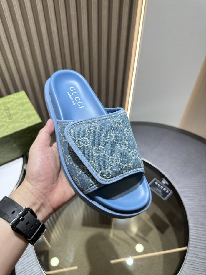 G DESIGNER SLIPPERS