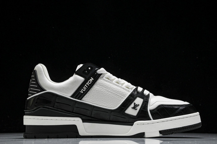 L&V SNEAKERS