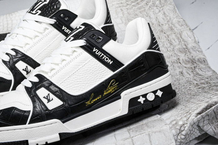 L&V SNEAKERS