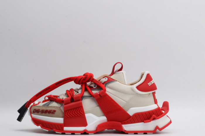 DG sneaker