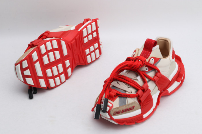 DG sneaker