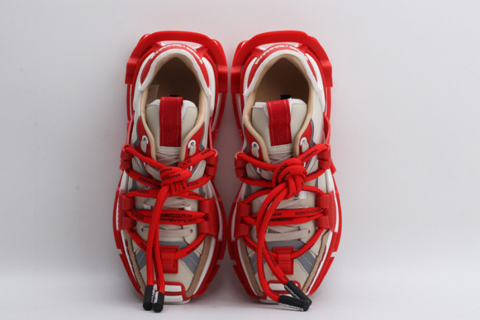 DG sneaker