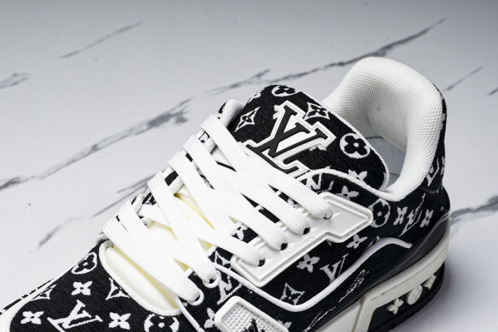 L&V SNEAKERS