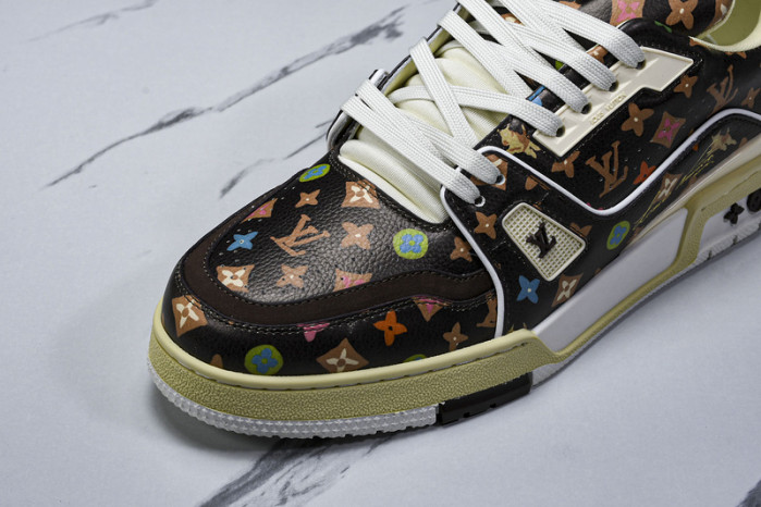 L&V SNEAKERS