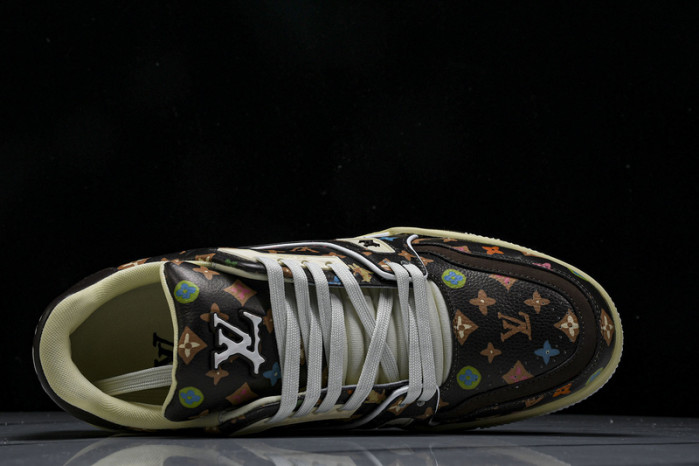 L&V SNEAKERS