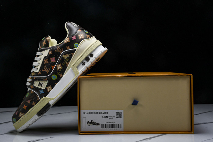 L&V SNEAKERS