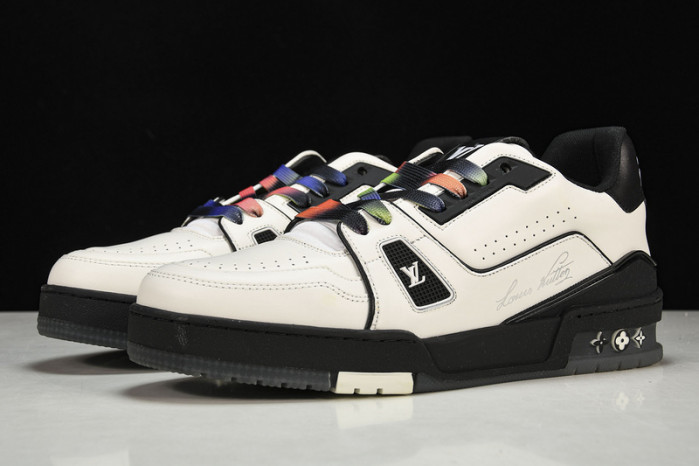 L&V SNEAKERS