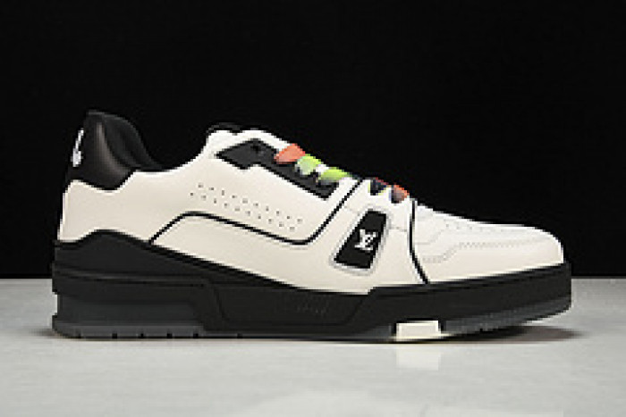 L&V SNEAKERS
