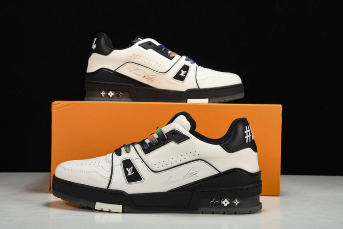 L&V SNEAKERS