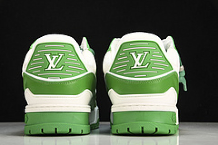 L&V SNEAKERS