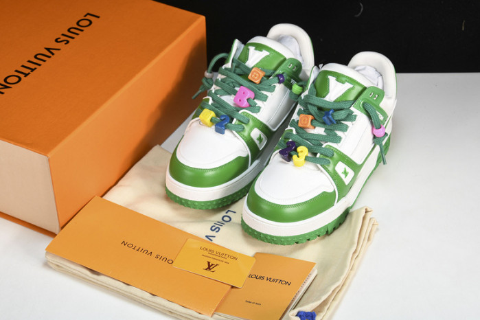 L&V SNEAKERS