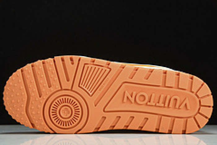 L&V SNEAKERS
