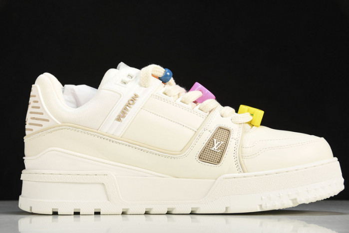 L&V SNEAKERS