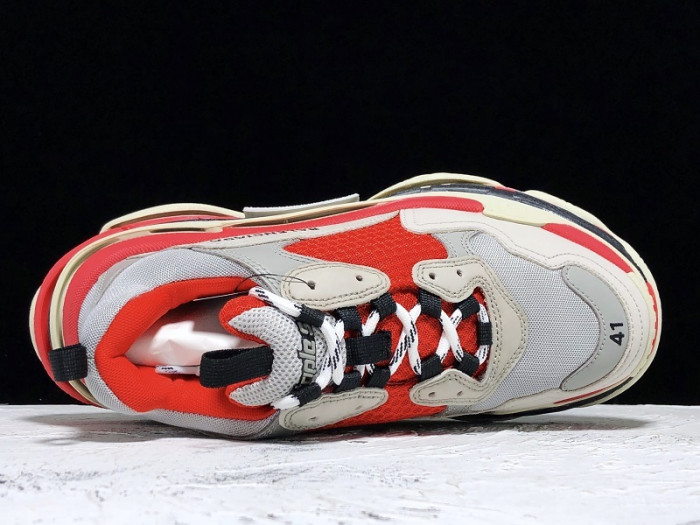 BALENCIAGE TRIPLE S TRAINER